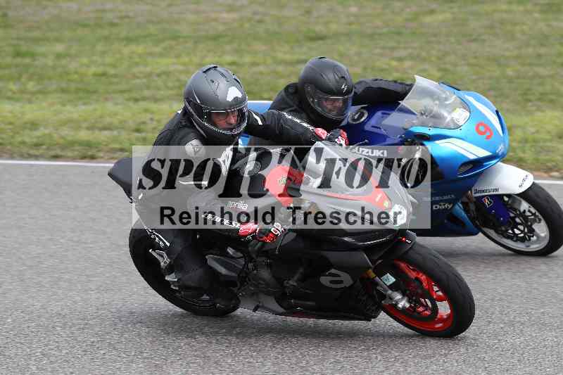 /Archiv-2023/06 10.04.2023 Moto Club Anneau du Rhin/Blanc-Novice/9